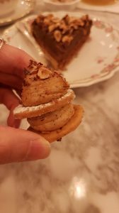 Photo of a small sablé tart - Hazelnut from Piedmont