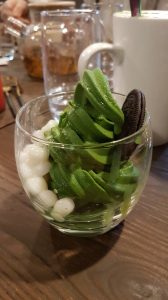 Photo of Green Tree (Matcha ice cream with glutinous rice balls, rea beans and an Oreo)